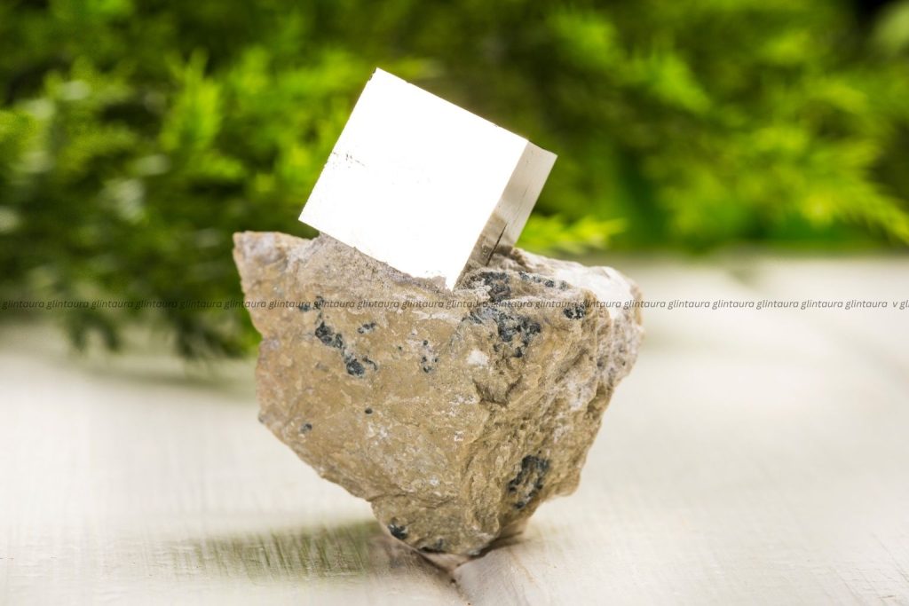 Pyrite Bracelet Benefits